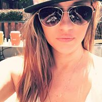 Kristen Elliott Photo 24