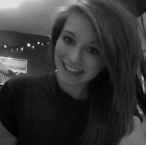 Amy Pollard Photo 22