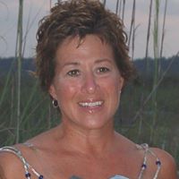Jennifer Blum Photo 19