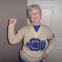 Martha Adams Photo 17