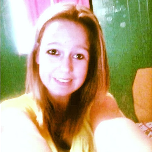 Hannah Carroll Photo 16