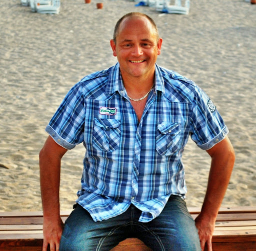 Bryan Simpson Photo 33