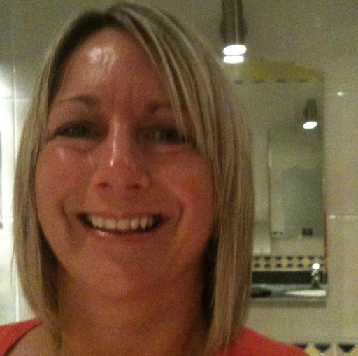 Jane Thornton Photo 37