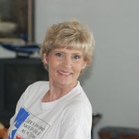 Catherine Cunningham Photo 20