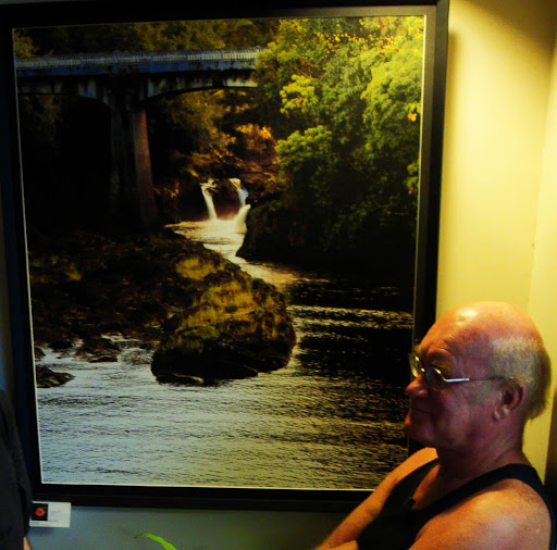 Charles Oliver Photo 34