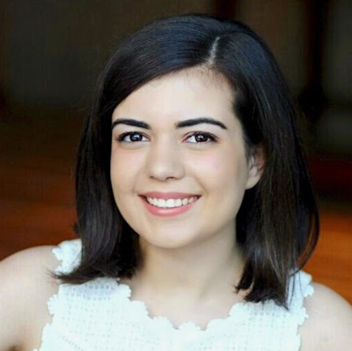 Ella Graham Photo 22