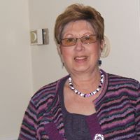 Julia Bonner Photo 15