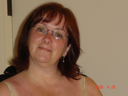 Marilyn Hunter Photo 20