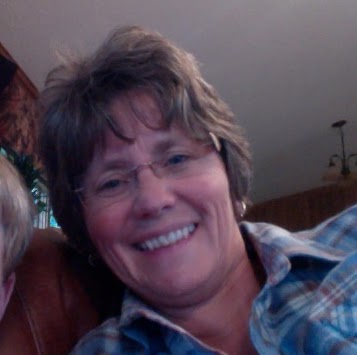 Joni Anderson Photo 20