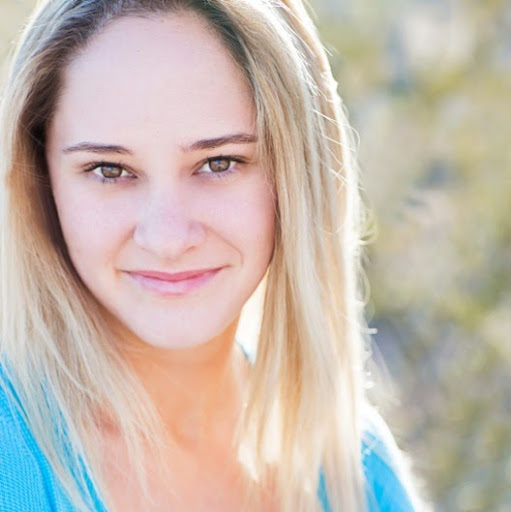 Katie Barnett Photo 20