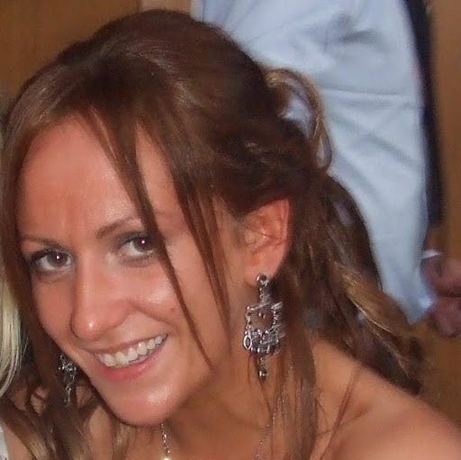 Karen Holmes Photo 22
