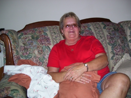 Barbara Howard Photo 24