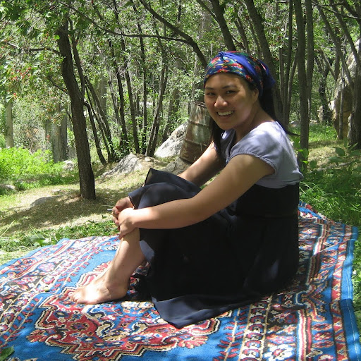 Stephanie Chen Photo 29