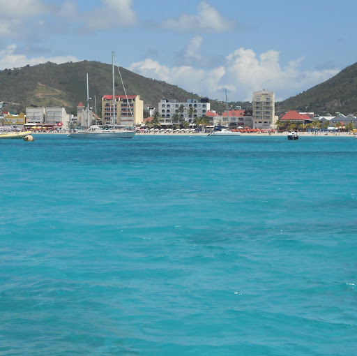 Stephanie Norris Photo 35