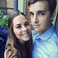 Lauren Mackay Photo 27