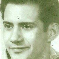 Julian Sharpe Photo 22