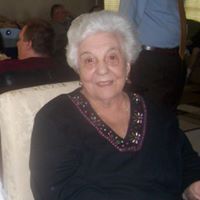Marie Ward Photo 37