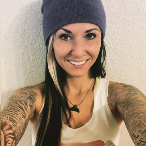Rose Schneider Photo 6