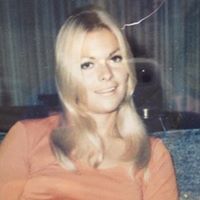 Susan Costello Photo 7