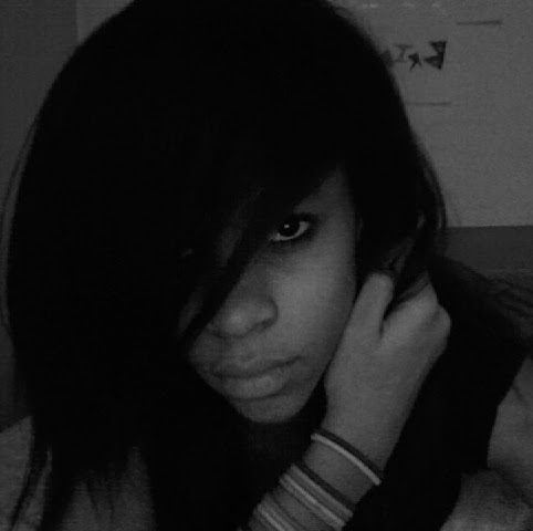 Sarah Nieves Photo 7