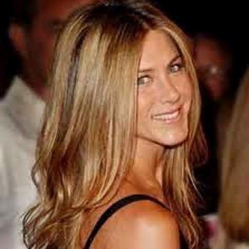 Jessica Lowe Photo 45