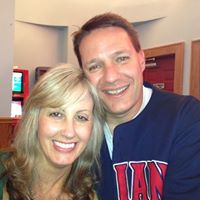 Julianne Walker Photo 26