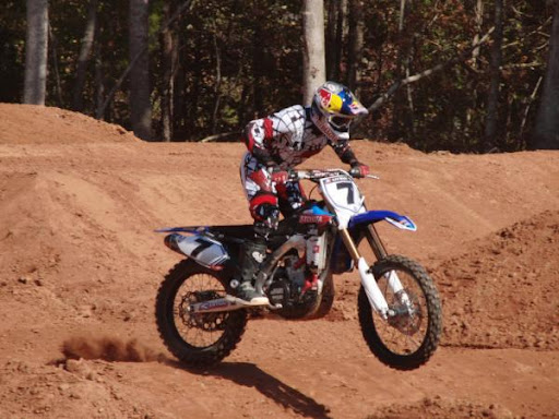 Kristie Thompson Photo 15