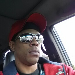 Shannon Griggs Photo 21