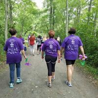 Kelly Hedrick Photo 16