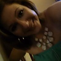 Kristen Schneider Photo 36