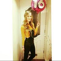 Alexandra Lowe Photo 9