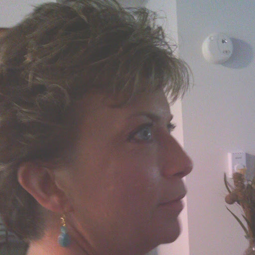 Colleen Richards Photo 40