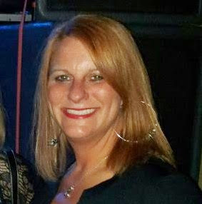 Amy Curtiss Photo 3
