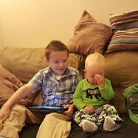 Megan Niles Photo 17