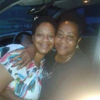 Elizabeth Lacey Photo 16