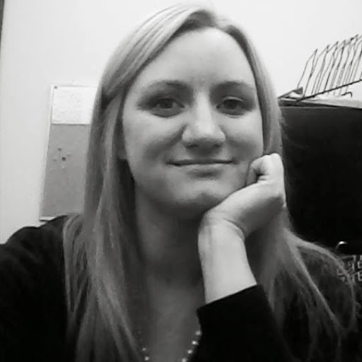 Rebecca Fields Photo 32