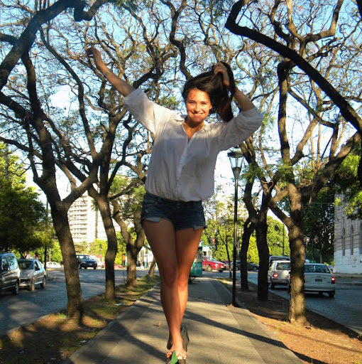 Lucia Browne Photo 5