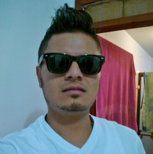 Adrian Acosta Photo 32
