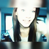 Elizabeth Horne Photo 33