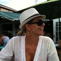 Michelle Valenti Photo 17