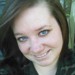 Robyn Mclean Photo 4