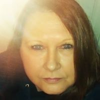 Jackie Lowe Photo 16