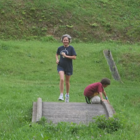 Julia French Photo 27