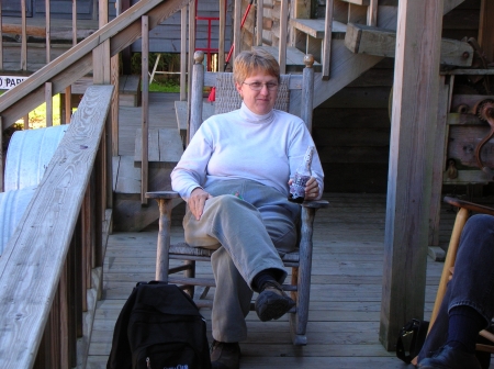 Debbie Hutchins Photo 14
