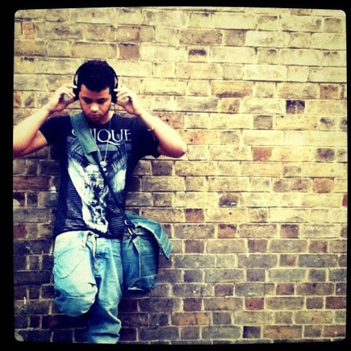 Mitchell Hudson Photo 6