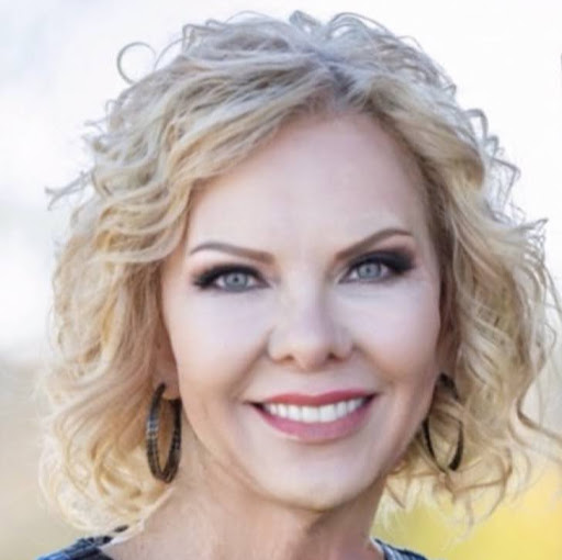 Betty Russell Photo 25