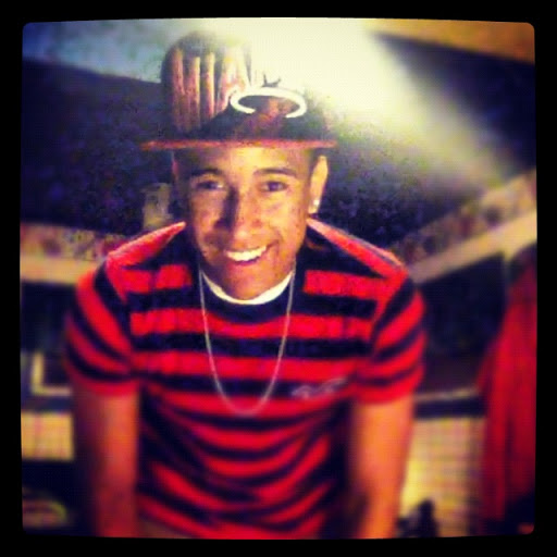 Julian Morgan Photo 35