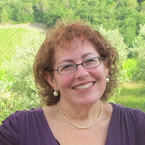 Robin Goldberg Photo 30