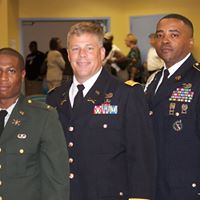 Travis Tyler Photo 19