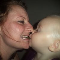 Kathleen Hodge Photo 22